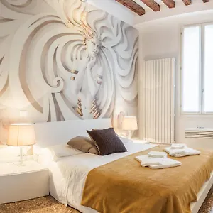 San Polo Design By Wonderful Italy Apartment